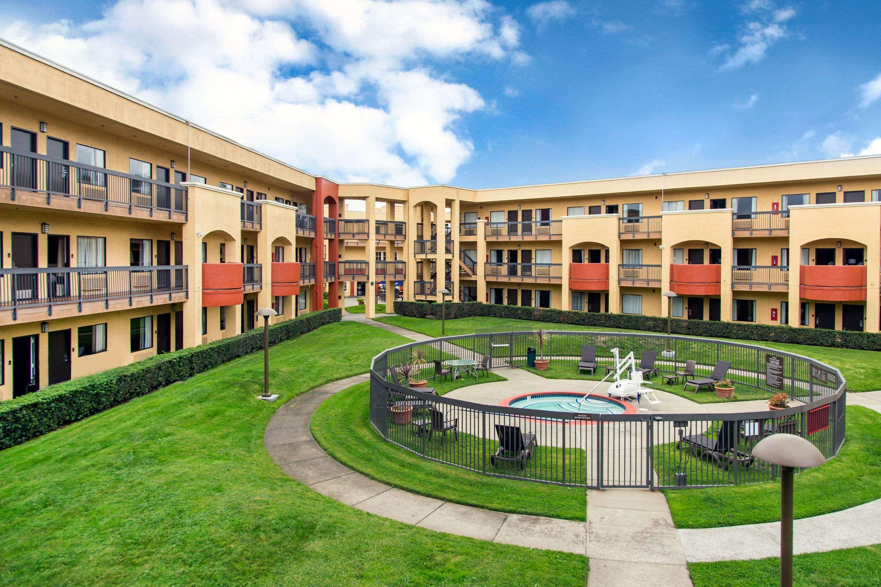 סאות' סן פרנסיסקו Comfort Inn & Suites San Francisco Airport North מראה חיצוני תמונה